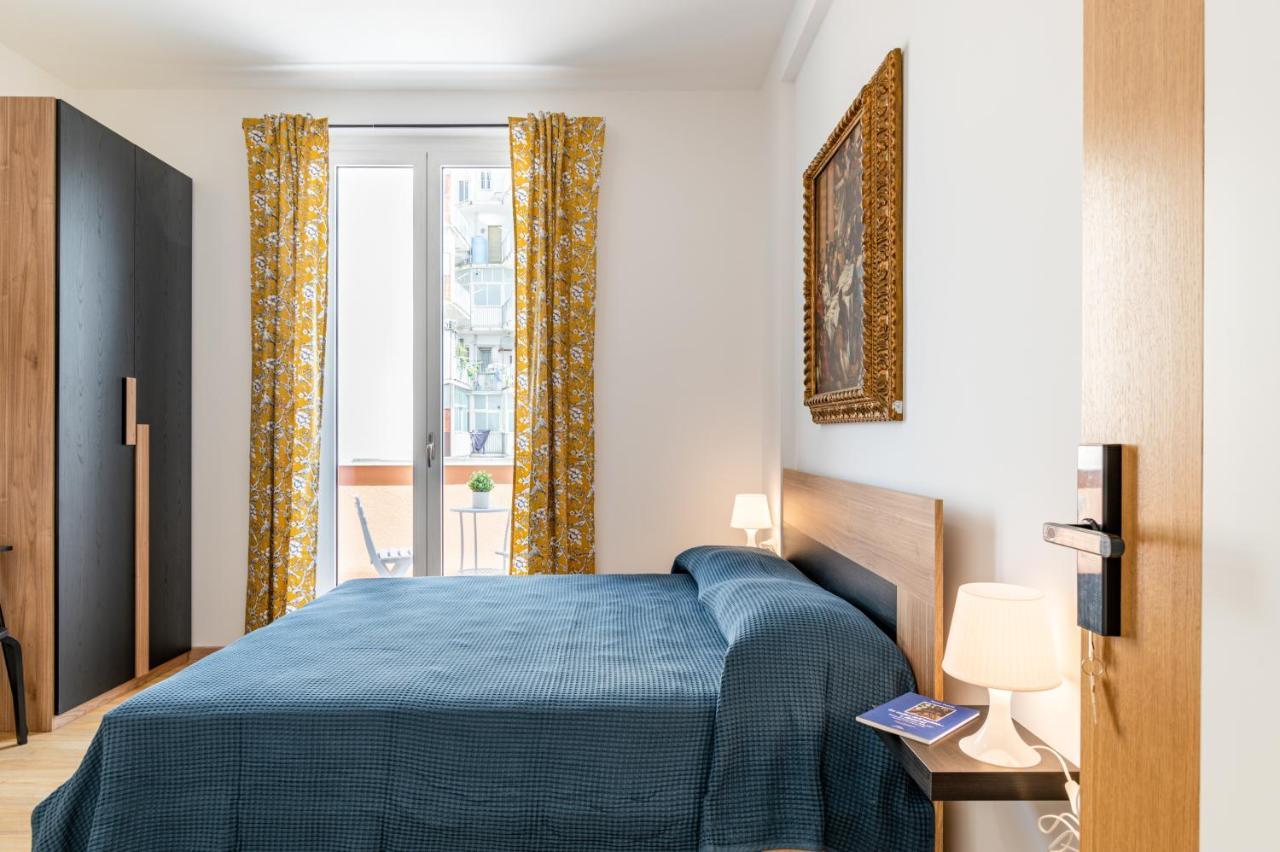 Catania Central Guest House - Rooms With Balcony ภายนอก รูปภาพ