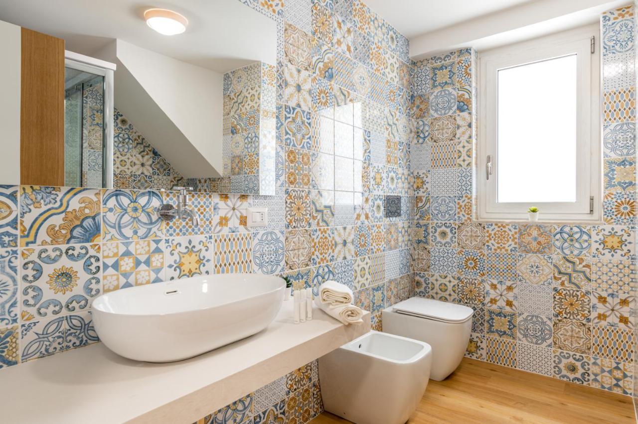 Catania Central Guest House - Rooms With Balcony ภายนอก รูปภาพ