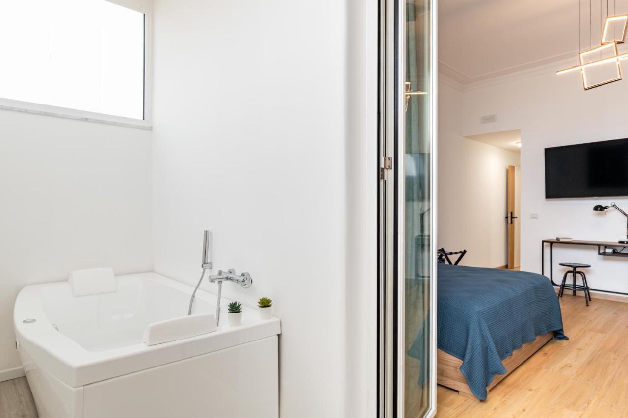 Catania Central Guest House - Rooms With Balcony ภายนอก รูปภาพ