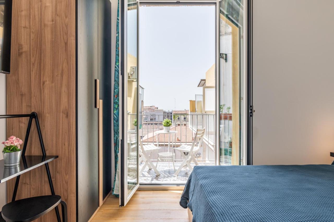 Catania Central Guest House - Rooms With Balcony ภายนอก รูปภาพ